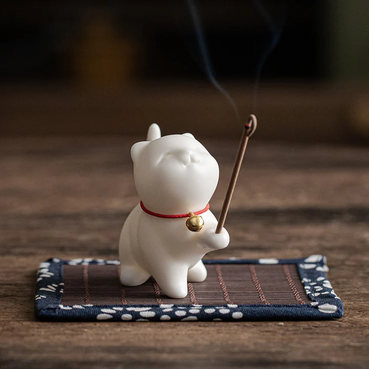 Mini Lucky Cat Kitten Tea Pet Ceramic Home Desk Figurine Decoration With Bamboo Mat| Zen Ara Grove