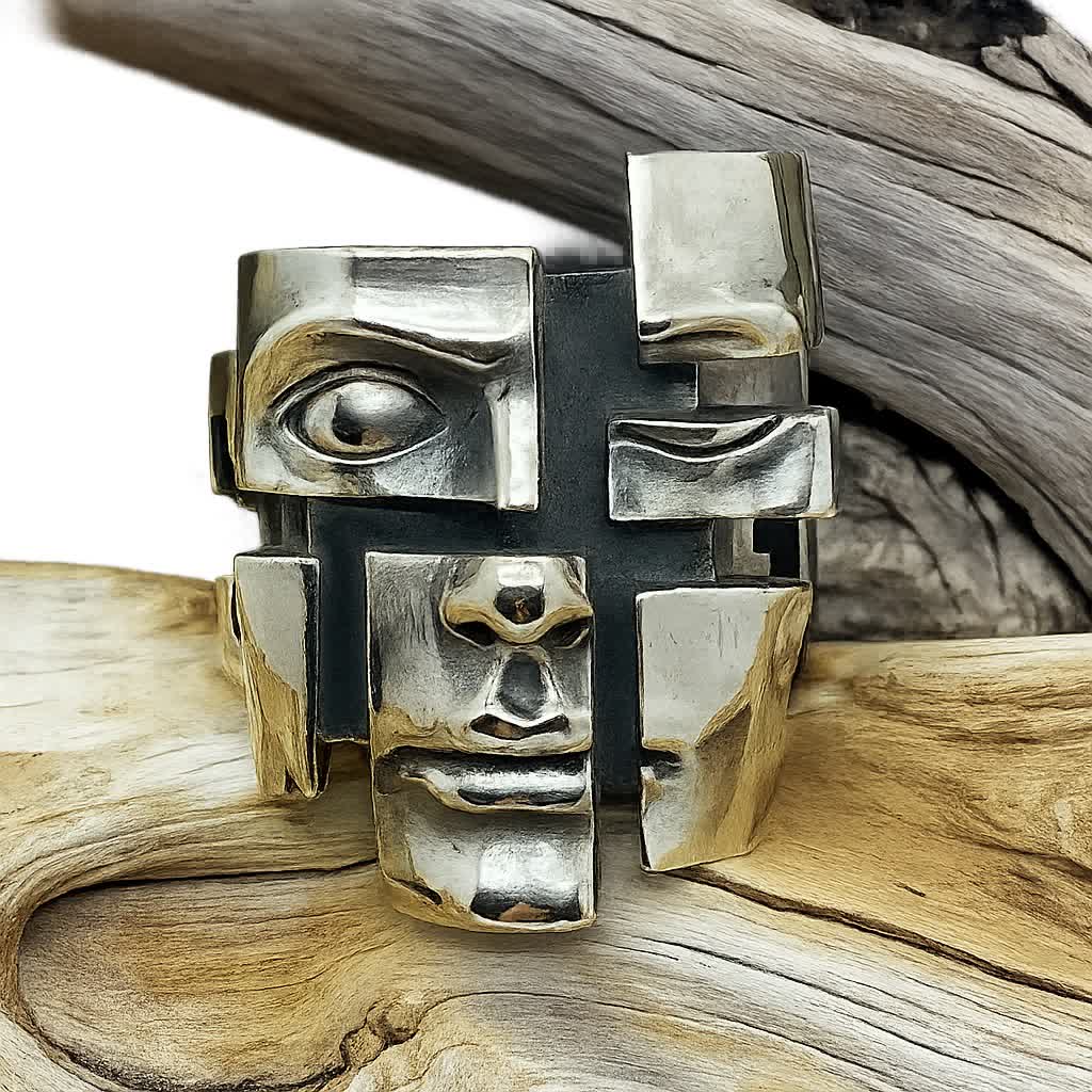 “Find Yourself” Broken Mask Design Ring | Zen Ara Grove