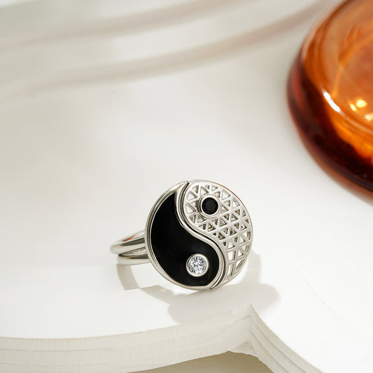 Black & White Yin Yang Ring – Symbol of Balance & Harmony  | Zen Ara Grove