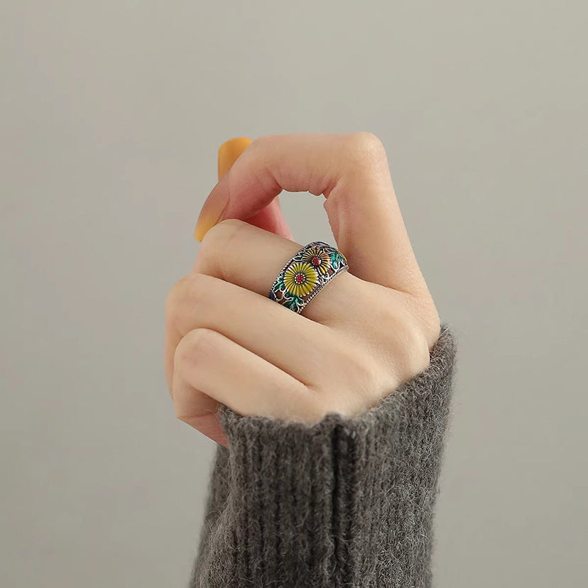 Elegant Antique Style Chrysanthemum Ring | Zen Ara Grove