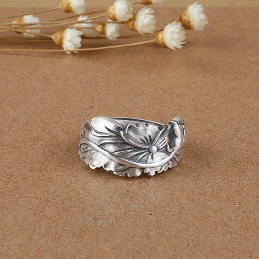 Minimal Lotus Ring – A Bloom for Mindful Souls | Zen Ara Grove