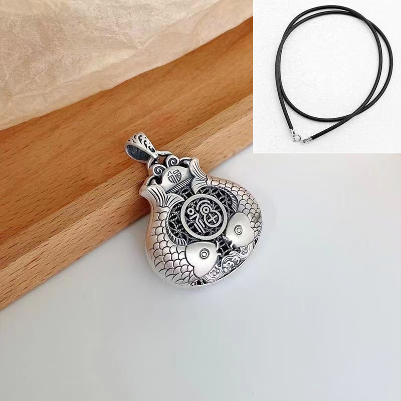 Lucky Pisces Charm – Hollow Blessing Pouch Design | Zen Ara Grove