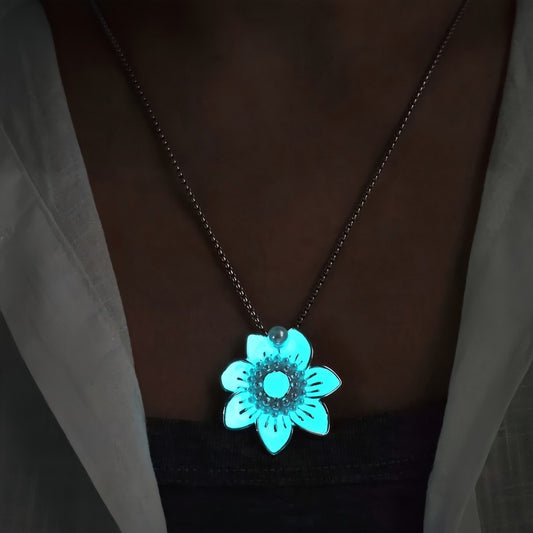 Night Glow Sunflower Necklace | Zen Ara Grove