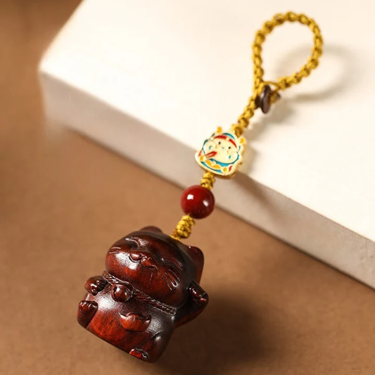 Small Leaf Red Sandalwood Green Sandalwood Sandalwood Lucky Cat Protection Key Chain Phone Hanging | Zen Ara Grove