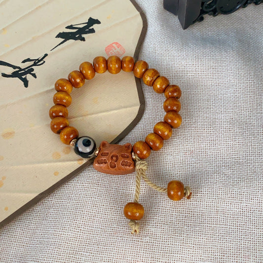 Havana Brown Cat Bracelet – Wooden Beads with Gentle Feline Charm | Zen Ara Grove