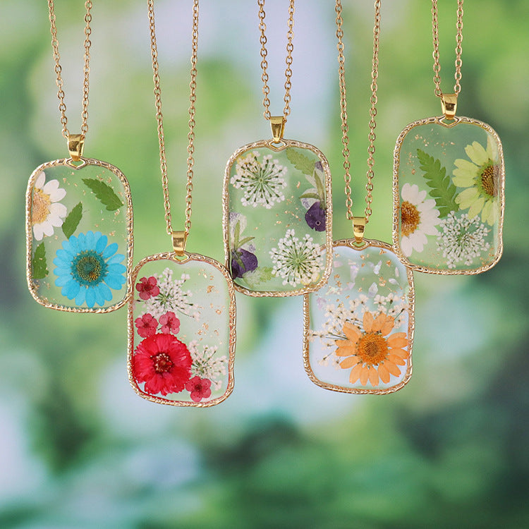 BloomCapsule™ Pressed Flora Resin Pendant Collection