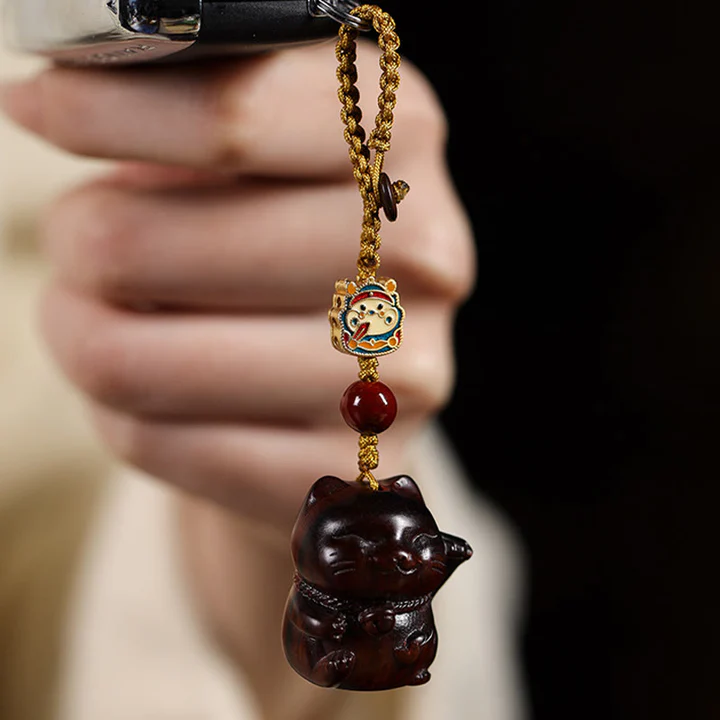 Small Leaf Red Sandalwood Green Sandalwood Sandalwood Lucky Cat Protection Key Chain Phone Hanging | Zen Ara Grove