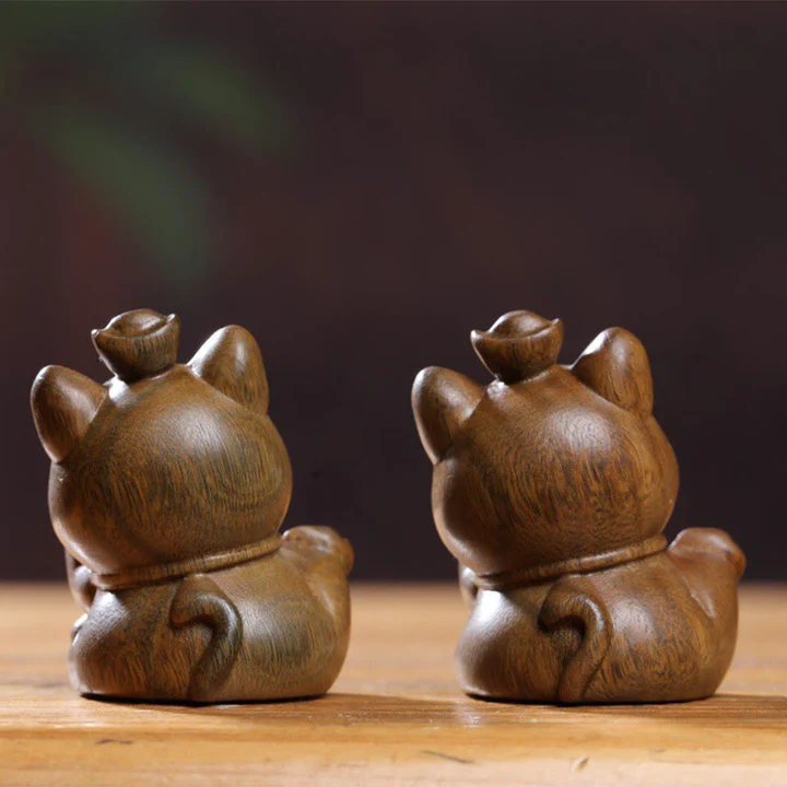 Mini Green Sandalwood Ingot Lucky Cat Carved Peace Desk Decorations | Zen Ara Grove