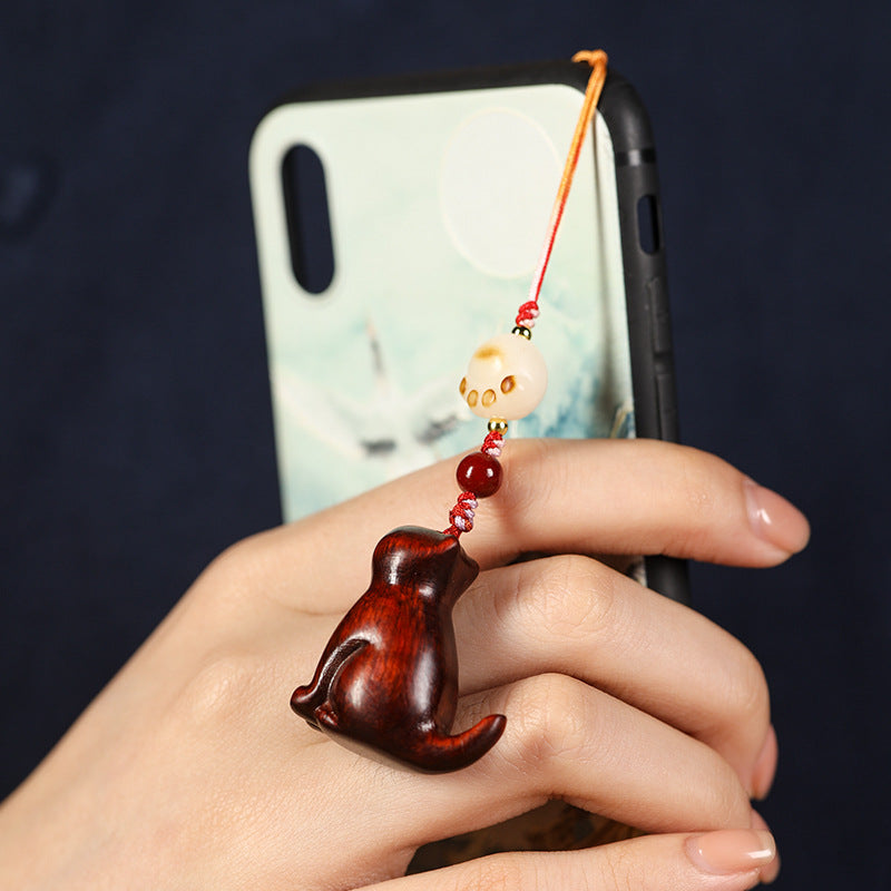 Small Leaf Red Sandalwood Green Sandalwood Sandalwood Sitting Cat Sooth Phone Hanging Decoration | Zen Ara Grove