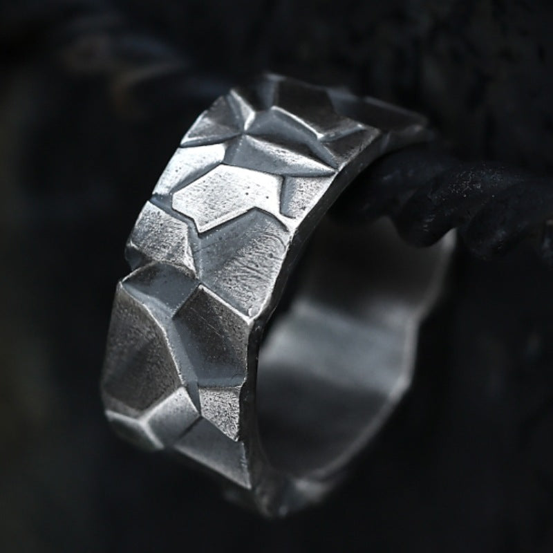 Zen Minimalist Geometric Ring – Balance in Simplicity | Zen Ara Grove