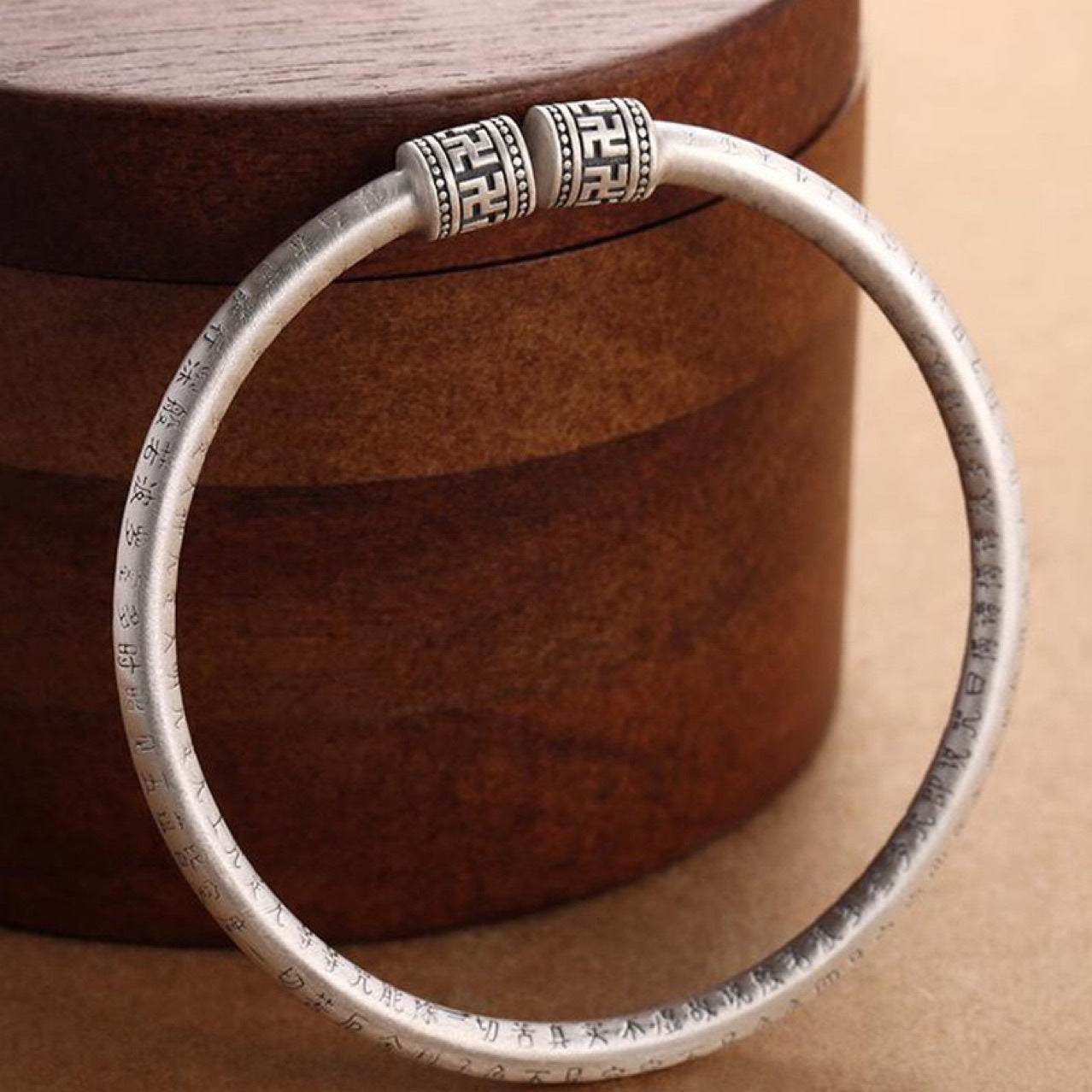 Mindfulness Mantra Bracelet – Six Syllables of Peace and Clarity  | Zen Ara Grove