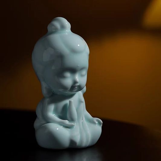 Handcrafted White Ceramic Guanyin Figurine – Symbol of Peace and Compassion | Zen Ara Grove