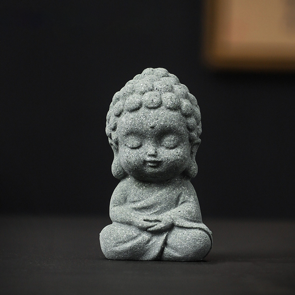 Mini Buddha Statue – Symbol of Inner Peace and Pure Heart | Zen Ara Grove