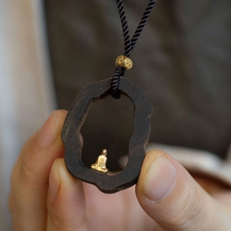 Formless Buddha Amulet|Zen Ara Grove