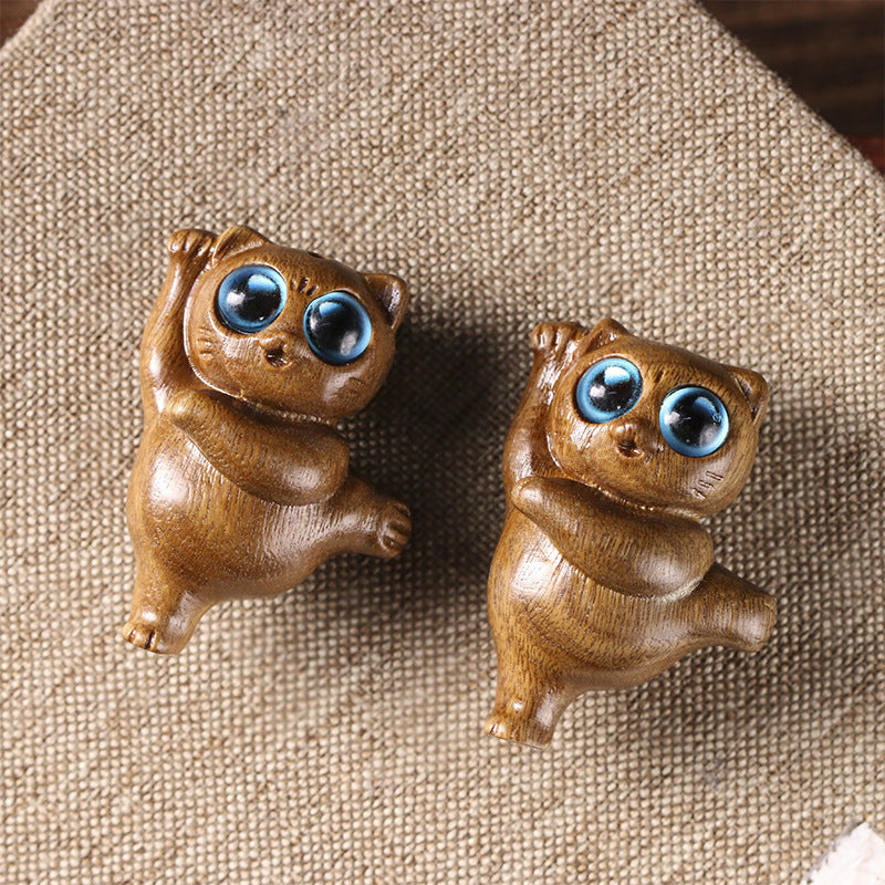 Mini Green Sandalwood Dancing Cat Engraved Positive Desk Decorations | Zen Ara Grove