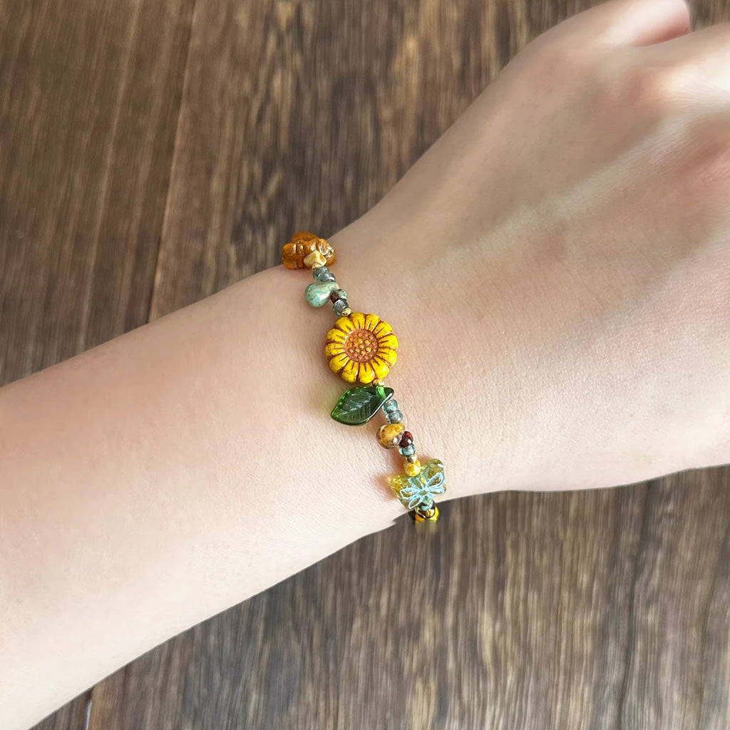 Van Gogh Sunflower Vintage Czech Bead Bracelet – Handcrafted Nostalgic Bloom | Zen Ara Grove