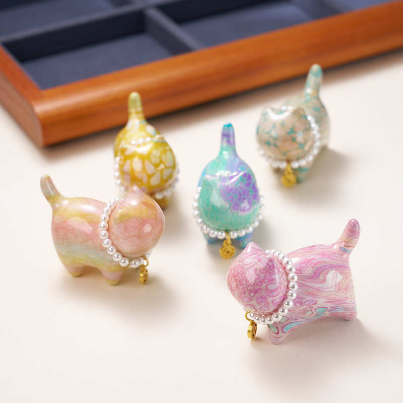 Sandalwood Lucky Mini Cat Lacquer Craft Healing Decoration Random Color(Blind Box) | Zen Ara Grove