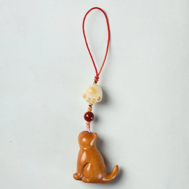 Small Leaf Red Sandalwood Green Sandalwood Sandalwood Sitting Cat Sooth Phone Hanging Decoration | Zen Ara Grove