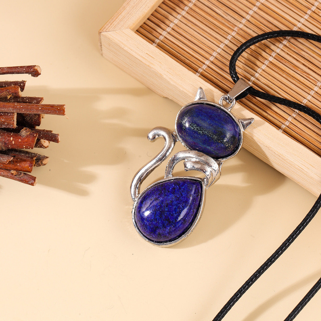 Zen Cat Talisman – Calm in Curiosity | Zen Ara Grove