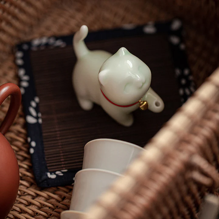 Mini Lucky Cat Kitten Tea Pet Ceramic Home Desk Figurine Decoration With Bamboo Mat| Zen Ara Grove
