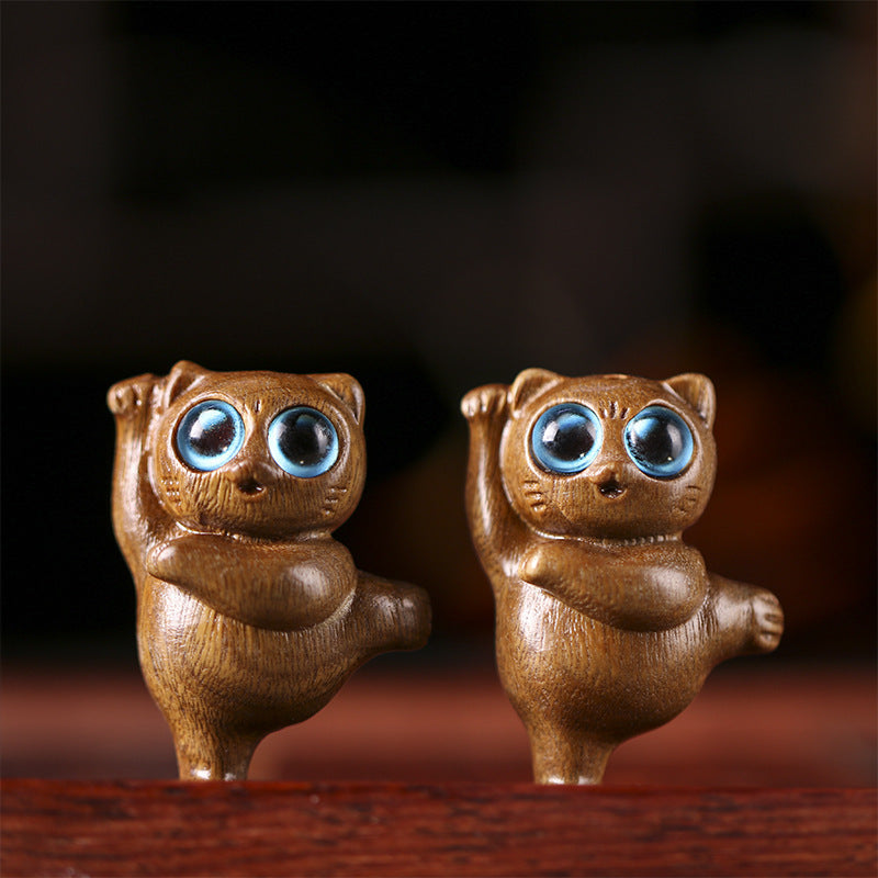 Mini Green Sandalwood Dancing Cat Engraved Positive Desk Decorations | Zen Ara Grove