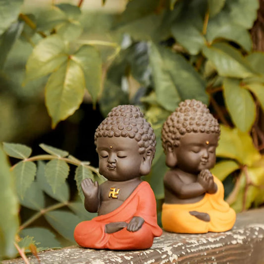 Purple Clay & Ceramic Meditating Buddha Statue – Elegant and Lifelike | Zen Ara Grove