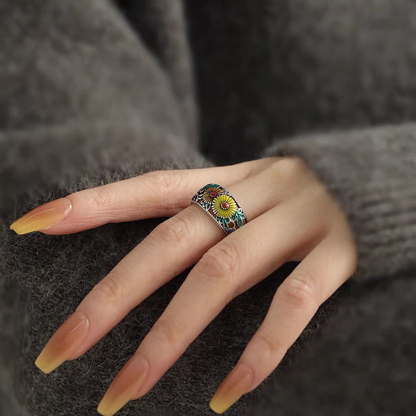 Elegant Antique Style Chrysanthemum Ring | Zen Ara Grove