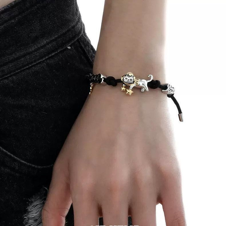 Lazy Cat Bracelet – Playful Kitty Charm with Relaxed Style | Zen Ara Grove