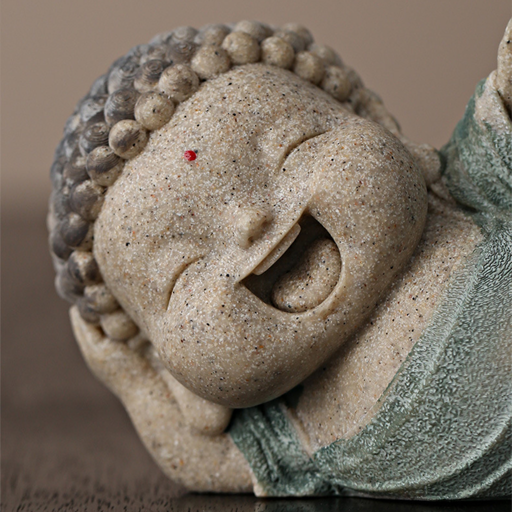 Lying Buddha Novice Statue – Essence of Contentment and Harmony | Zen Ara Grove