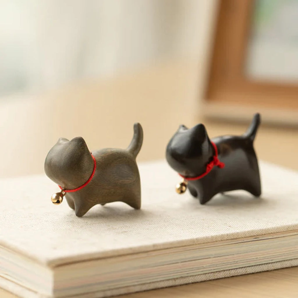 Green Sandalwood Small Leaf Red Sandalwood Cute Cat Animals Soothing Peace Decoration