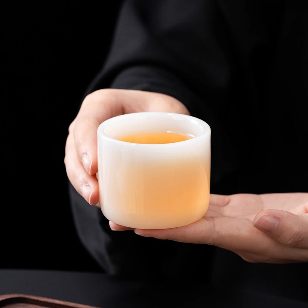 Ivory Glaze Thumb-Ring Teacup – Jade-Like Luster, Cool Smooth Touch | Zen Ara Grove