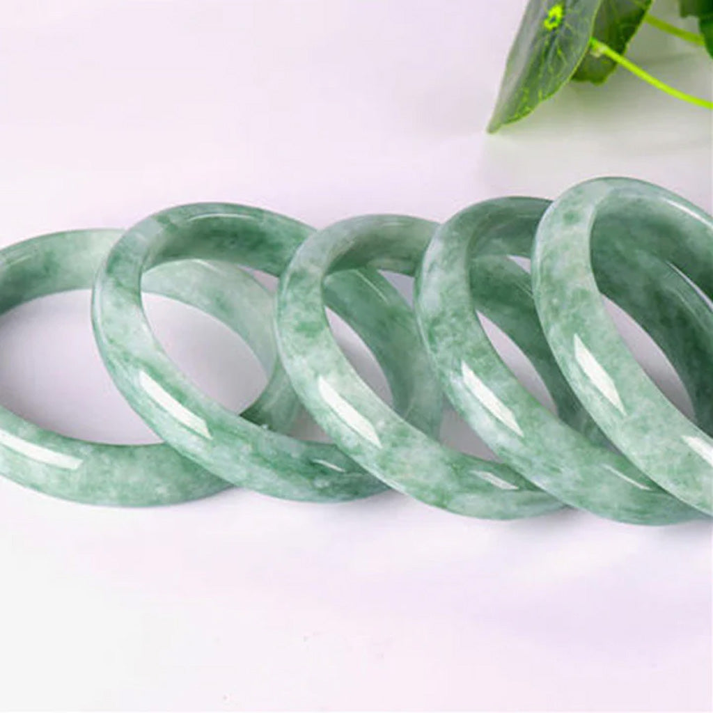 Gentle Jade Mist – Symbol of Luck & Protection | Zen Ara Grove