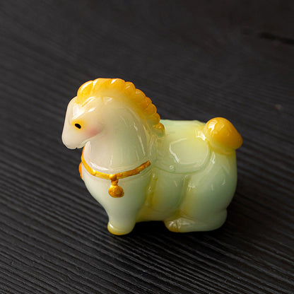Color‑Changing Horse Figurine – Handcrafted Art with Thermochromic Magic | Zen Ara Grove