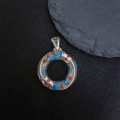 Vintage Twin Fish Circle Pendant Necklace — Harmony & Lasting Connection