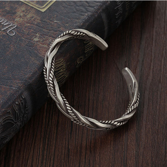 Zen Style Braided Steel Bracelet | Minimalist Twist Design | Zen Ara Grove