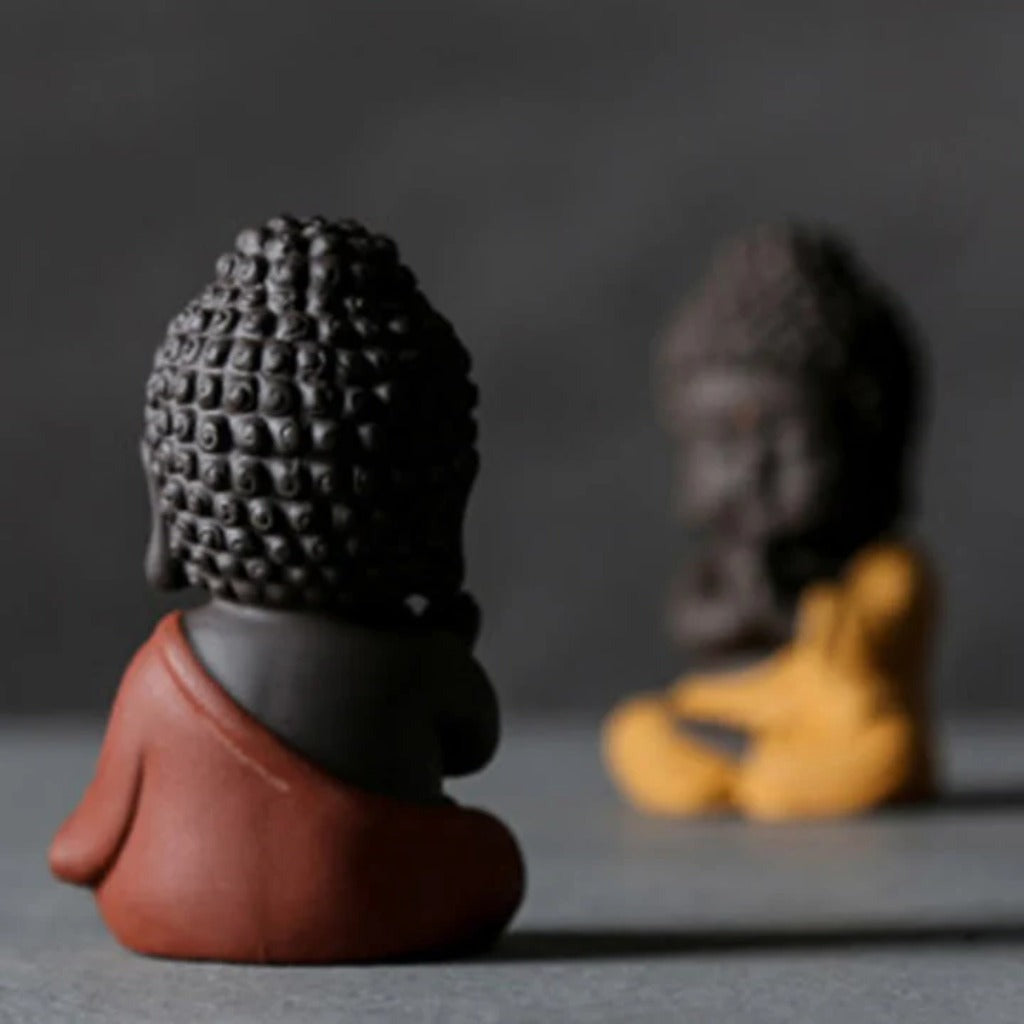 Purple Clay & Ceramic Meditating Buddha Statue – Elegant and Lifelike | Zen Ara Grove