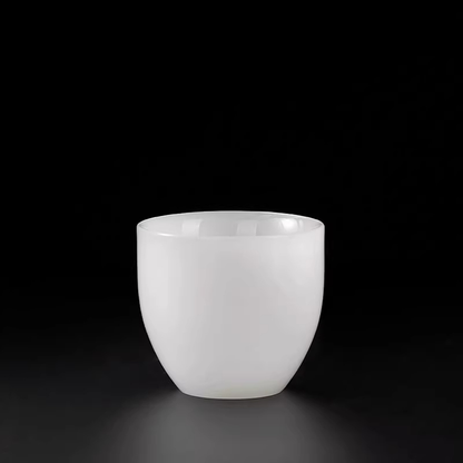 Ivory Glaze Thumb-Ring Teacup – Jade-Like Luster, Cool Smooth Touch | Zen Ara Grove
