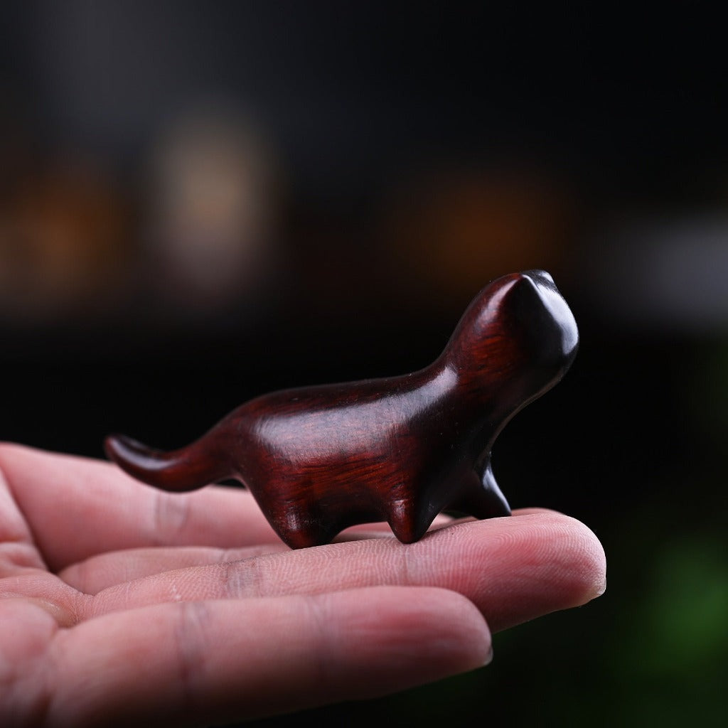 Green Sandalwood Small Leaf Red Sandalwood Ebony Wood Rainbow Wood Lucky Mini Walking Cat Positive Decoration | Zen Ara Grove