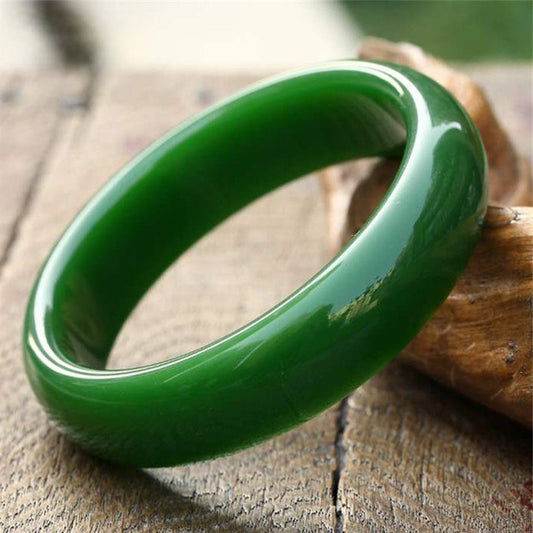 Deep Emerald Jade Bangle — Harmony & Prosperity | Zen Ara Grove