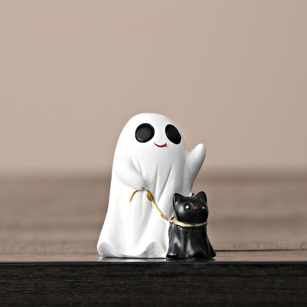 Zen Minimalist Ghost Figurine – Creative Art for Tranquil Spaces | Zen Ara Grove