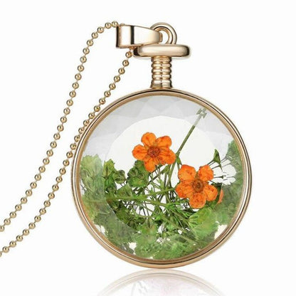 Round Real Flower Necklace – Nature’s Beauty, Forever Close | Zen Ara Grove
