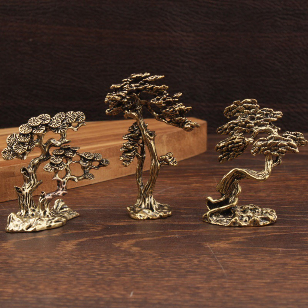 Brass Guest‑Greeting Pine Figurine – Symbol of Friendship and Enduring Vitality | Zen Ara Grove