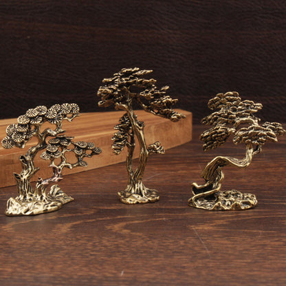 Brass Guest‑Greeting Pine Figurine – Symbol of Friendship and Enduring Vitality | Zen Ara Grove