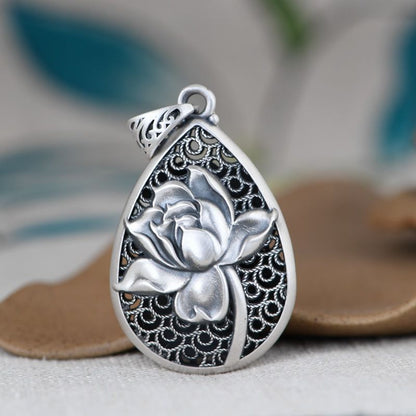 Koi & Lotus Pendant – A Symbol of Fortune and Flow | Zen Ara Grove