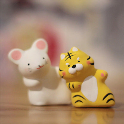 Cute Ceramic Animal Figurines – Symbol of Friendship & Joy | Zen Ara Grove