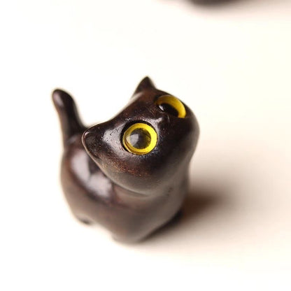 Green Sandalwood Ebony Wood Sandalwood Small Leaf Red Sandalwood Mini Lucky Cat Peace Decoration | Zen Ara Grove