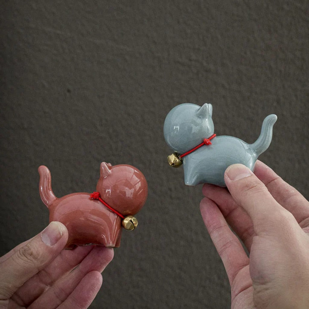 Mini Cute Lucky Bell Cat Tea Pet Ceramic Home Desk Figurine Decoration| Zen Ara Grove