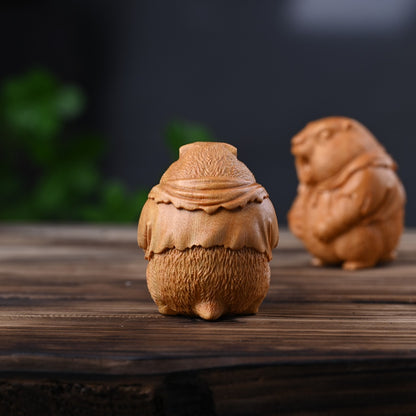 Handcrafted Marmot Desk Ornament – Premium Golden Sandalwood & Juniper Blend | Zen Ara Grove