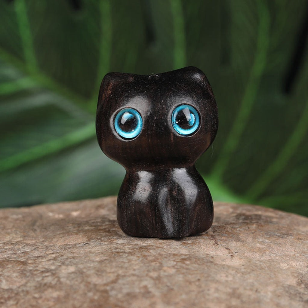 Ebony Wood Small Leaf Red Sandalwood Cute Cat Animals Calm Decoration | Zen Ara Grove