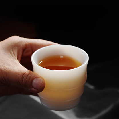Ivory-White Glazed Artisan Teacup – Silky Smooth Finish, Cool to the Touch | Zen Ara Grove